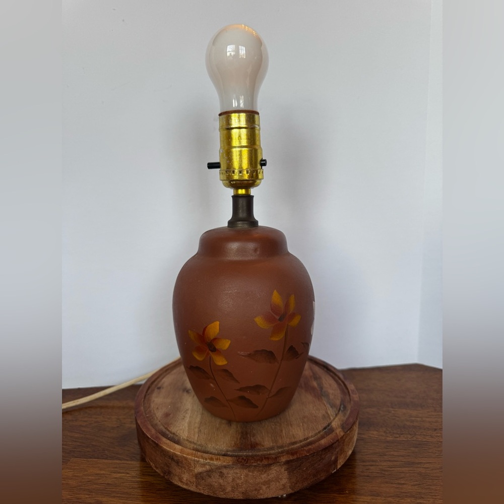 Hand Crafted Ceramic Pottery Artisan Vase Base Table  Lamp Vintage 9”